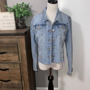 Ci Sono Blue denim collection cropped trucker Jean Jacket  EUC Size Large